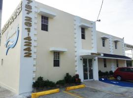 Levimar Guest House – hotel w mieście Levittown