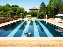 מלון צילום: Pozzetto Villa Sleeps 9 Pool Air Con WiFi