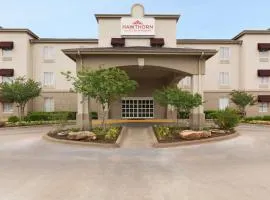 Hawthorn Suites by Wyndham College Station, hotel in College Station