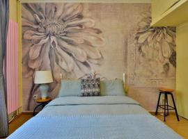 Hotel Photo: Beijing Chaoyang·Sanlitun· Locals Apartment 00000090