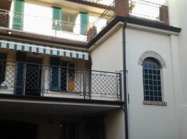 Hotel Photo: Casina Volamerlo