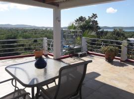 Hotel Foto: Beautiful Bayview Penthouse,Vista Bahia ll #31