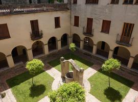 A picture of the hotel: Casa Convent Peralada