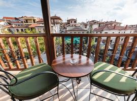 Celena Maisonettes, hotel in Arachova