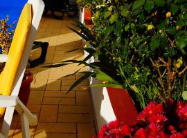 Apartamentos e Quartos Atalaia, hôtel à Sagres