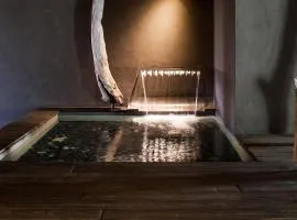 Altamarea Residence & Hotel