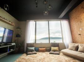 Hotel Photo: Homy Seafront Hostel