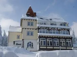 Hotel und Berggasthof Spießberghaus am Rennsteig