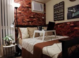 Hotel Foto: 1-Bedroom Vintage Staycation Astrea Tower Avida, QC