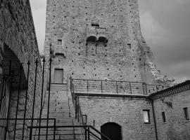 Hotel fotoğraf: Castel di Pietra