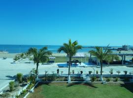 होटल की एक तस्वीर: Jinnah Beach Club Pasni