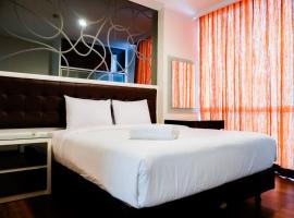 A picture of the hotel: Exclusive 2BR The Via & The Vue Apartment Ciputra World By Travelio