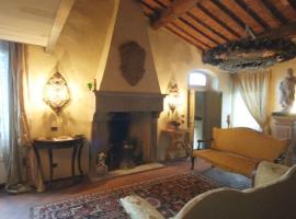Fotos de Hotel: Figline Valdarno Villa Sleeps 4 WiFi