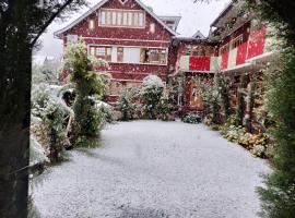 Walisons Hotel, hotel en Srinagar