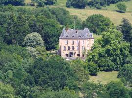 Хотел снимка: Perpezac-le-Blanc Chateau Sleeps 14 WiFi