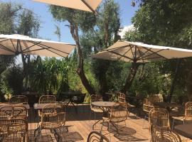 מלון צילום: Avocado Hôtel Restaurant