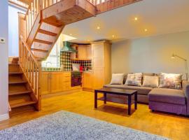 Hotel Photo: Wonder Ballsbridge Luxury Chalet Home near Aviva