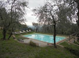 Hình ảnh khách sạn: Lucca Villa Sleeps 4 Pool WiFi