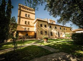 Hotelfotos: Empoli Villa Sleeps 9 Pool WiFi