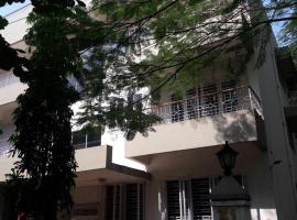 A picture of the hotel: 31, Sopan Baug
