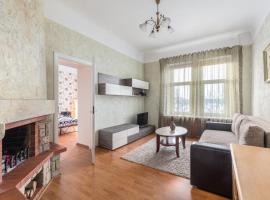 Hotel fotoğraf: Old Town apartment with the Daugava river view