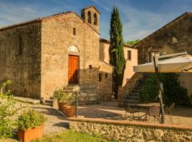 Hotel Foto: Piandicampi Villa Sleeps 37 Pool Air Con WiFi