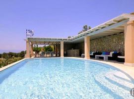 Фотографія готелю: Porto Cheli Villa Sleeps 10 Pool