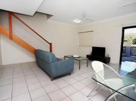 A picture of the hotel: Gymea Apartment 7 - Three Bedroom Apartment