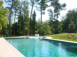 Hotel Photo: San Timoteo Villa Sleeps 14 Pool