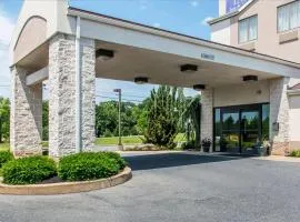 Sleep Inn & Suites of Lancaster County