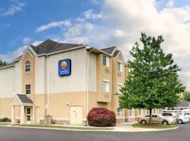 Comfort Inn & Suites Airport Dulles-Gateway, hotel in Sterling