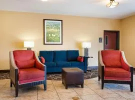 Quality Inn Opelousas, хотел в Опелаусас