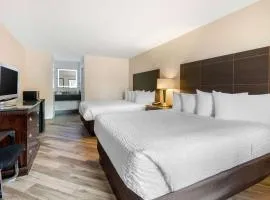 Clarion Inn & Suites Kissimmee-Lake Buena Vista South