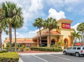 Clarion Inn & Suites Kissimmee-Lake Buena Vista South，位于基西米的酒店