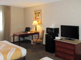 Quality Inn & Suites Albuquerque Midtown - University Area, hotel in Albuquerque