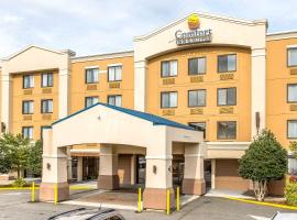 Hotel fotografie: Comfort Inn & Suites