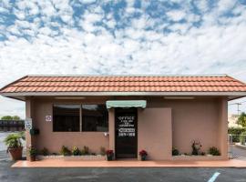 รูปภาพของโรงแรม: Rodeway Inn Fort Pierce US Highway 1