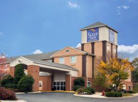 A picture of the hotel: Sleep Inn & Suites