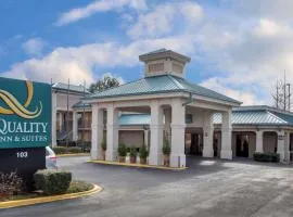 Quality Inn & Suites Clinton - Jackson West