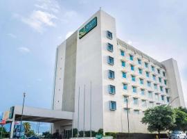 Quality Inn Monterrey La Fe, hotel em Monterrey
