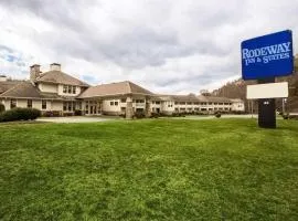 Rodeway Inn & Suites Cherokee On the River
