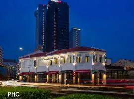 Magazine Vista Hotel Managed by The Ascott Limited