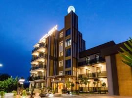 A picture of the hotel: HOTEL FINIX CASINO