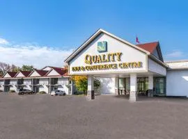 Quality Inn & Conference Centre, hotel u gradu 'Orillia'