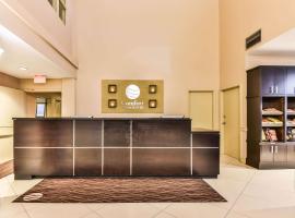 Фотография гостиницы: Comfort Inn & Suites Ambassador Bridge