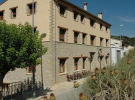 Gambaran Hotel: Hotel Rural el Guerrer