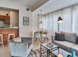 รูปภาพของโรงแรม: Cozy Stylish Modern 2 BR* | downtown Sto Dgo