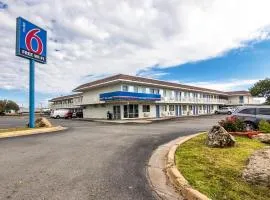 Motel 6-Ardmore, OK