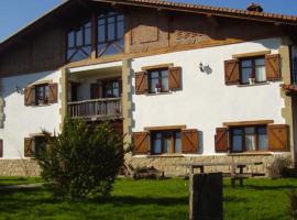 Hotel Photo: Agroturismo Orortegi