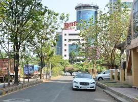 Hotel Photo: KR 301 , Vashi